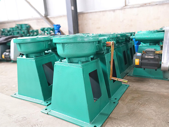 手動螺桿啟閉機